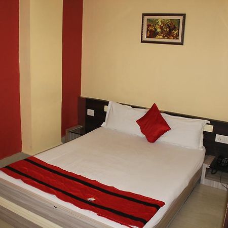 Transit Inn Dam Dam Ngoại thất bức ảnh