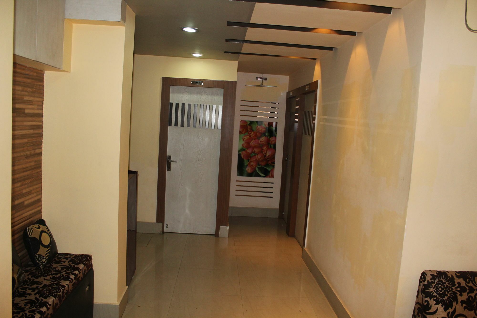 Transit Inn Dam Dam Ngoại thất bức ảnh